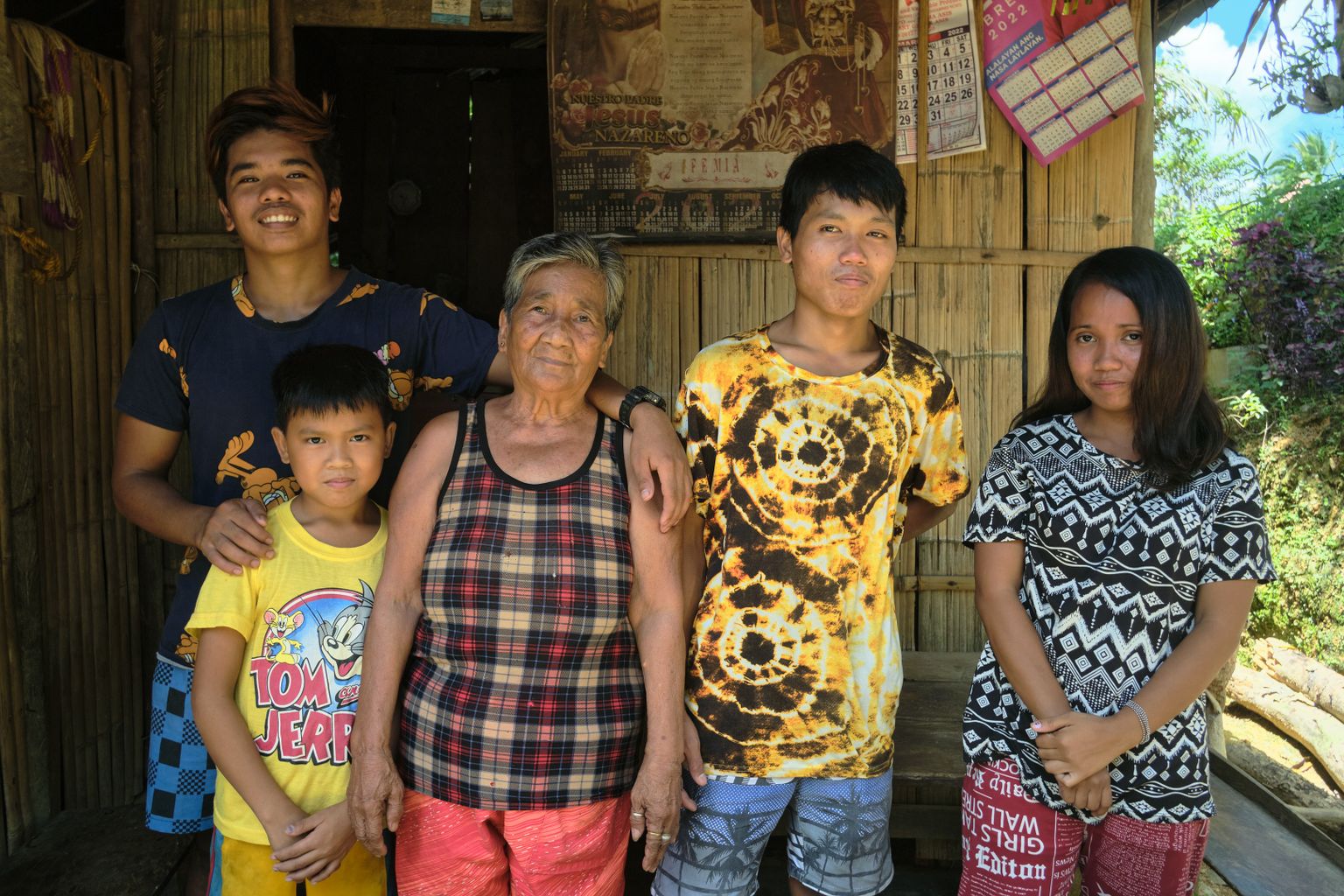Eron poses with his family in this picture taken in his grandmother’s house. He is surrounded by his 70-year grandma, Euphemia Castro, older brother Ranel Almoguera, his sister, Rachele Almoguera, and 11-year old sibling, John Loyd Flores.
